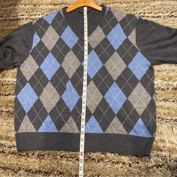 Daniel Cremieux Wool Argyle V Neck Sweater XL - Picture 8 of 8